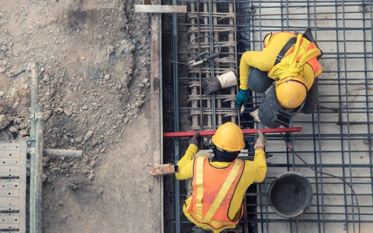قطاع التشغيل والصيانة والخدمات البيئية